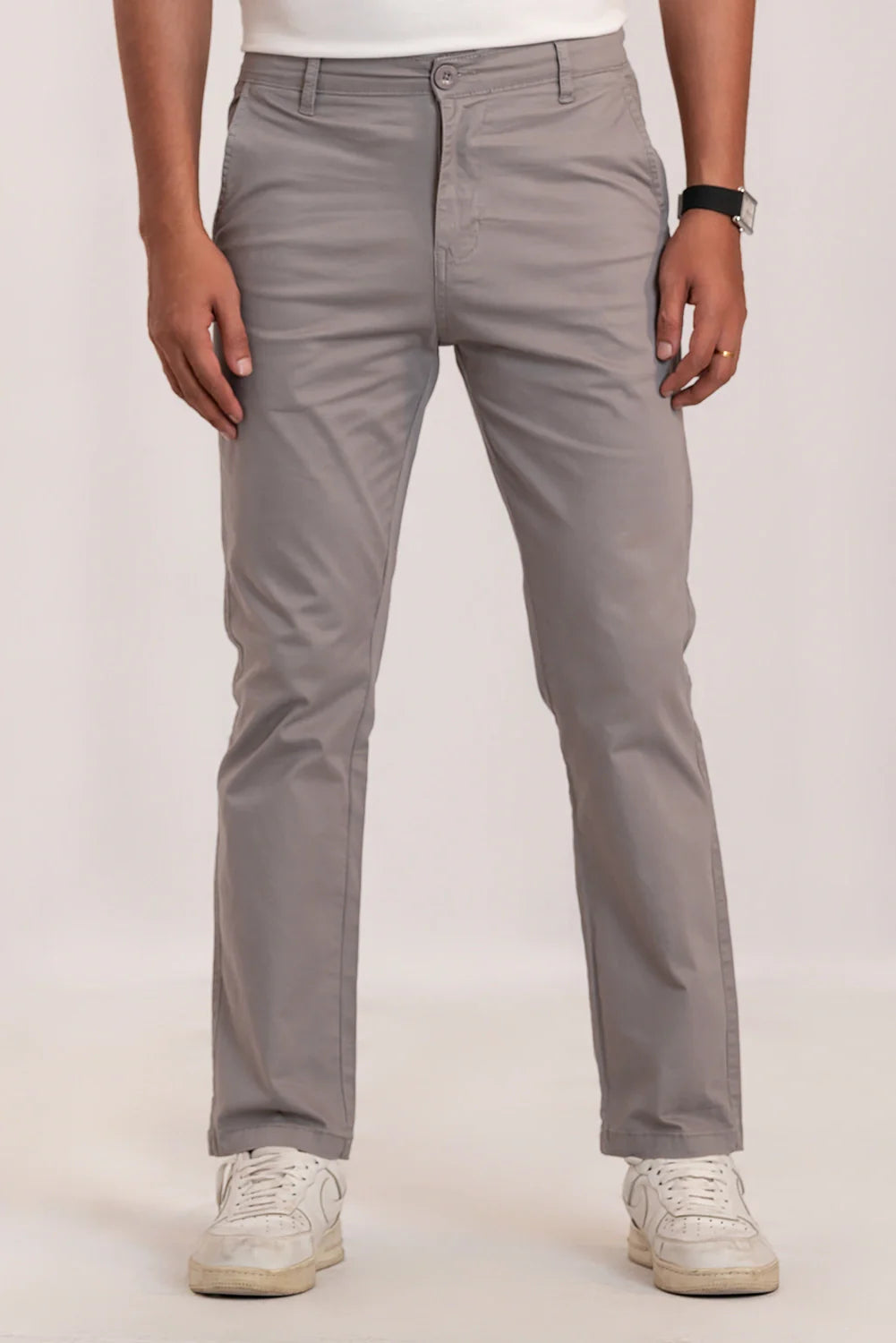 Classic Fit Twill Chinos