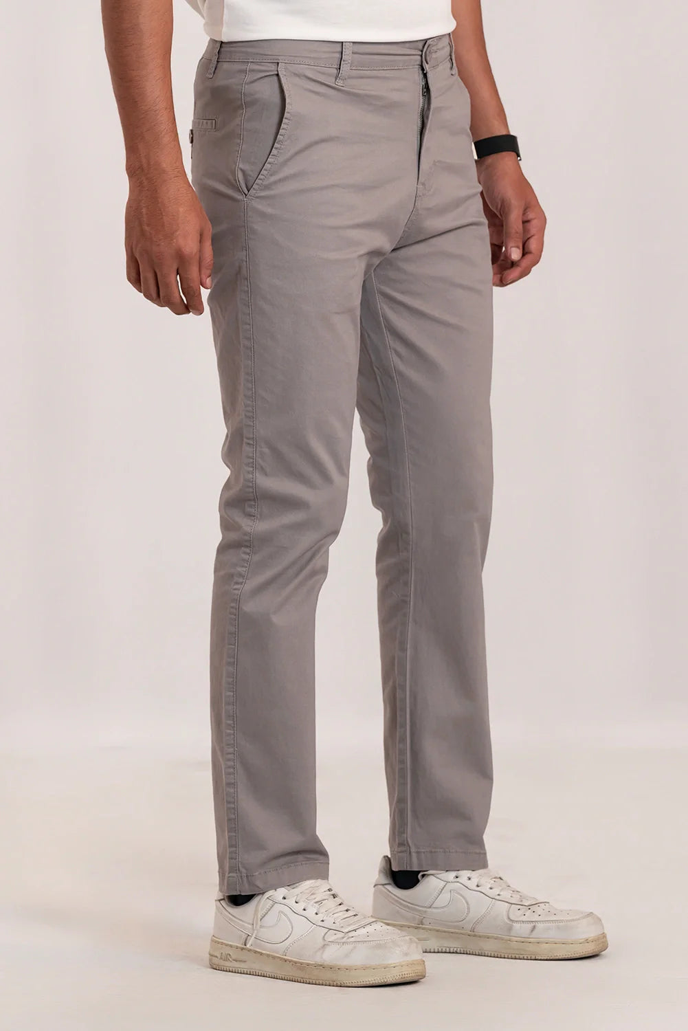 Classic Fit Twill Chinos