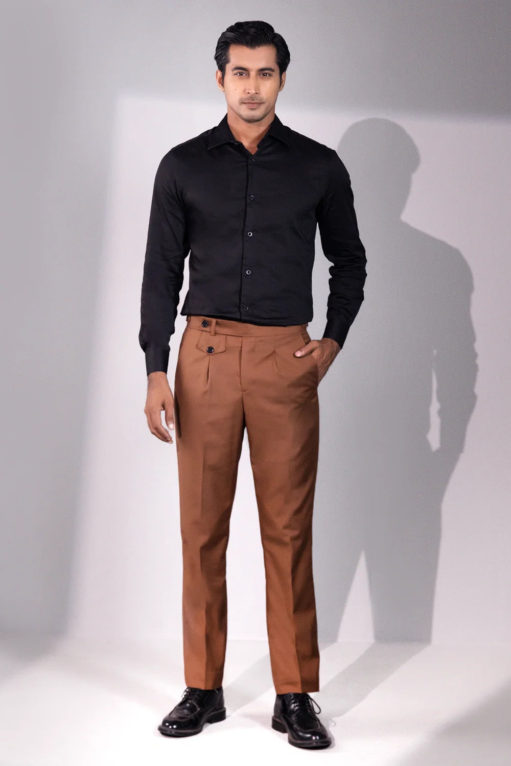 Side Buckle Classic fit Pant