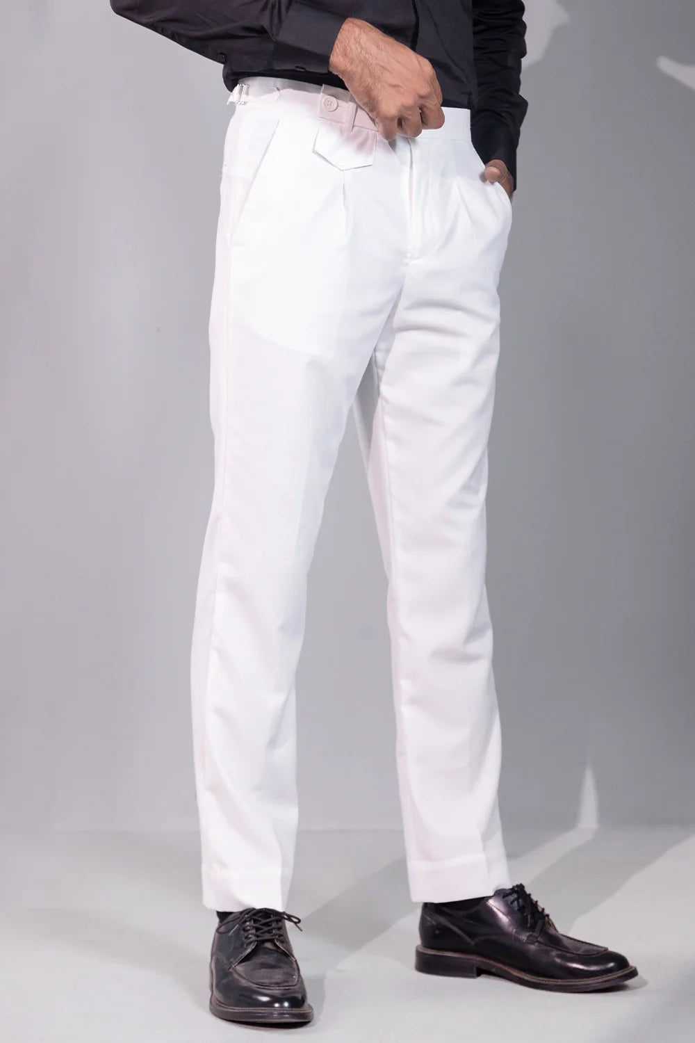 Side Buckle Classic fit Pant